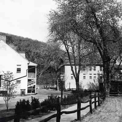Shenandoah Street
