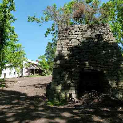 Shannondale iron furnace: Copyright: E. C. Field; Origformat: Other
