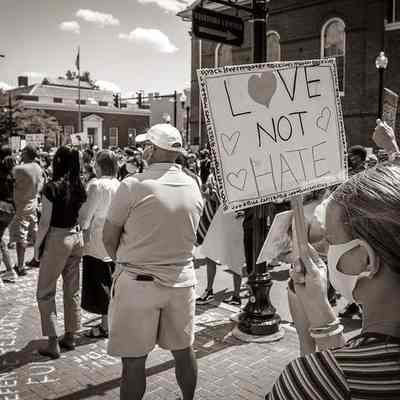 People standing near Jeff Co Courthouse during Black Lives Matter rally (IMG3915011)