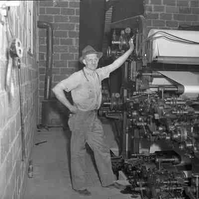 Jefferson Republican Press, 1945