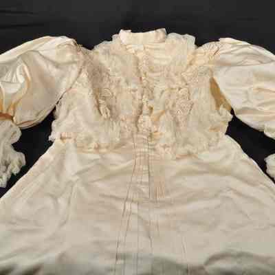 All ivory satin and chiffon full-length dress with short train