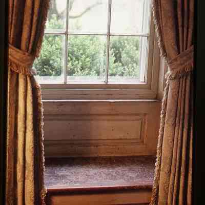 Harewood drawing room window