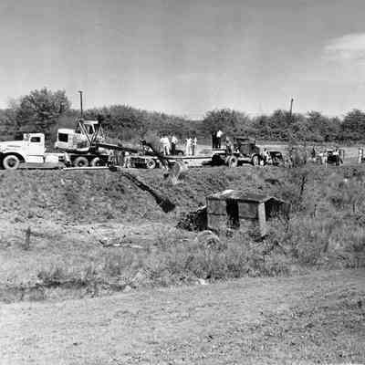 Halltown dynamite truck explosion - preparation to remove truck