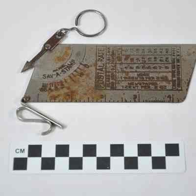 Sav-A-Stamp analog pocket postal scale