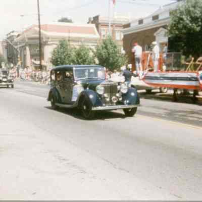 Bicentennial Parade in Charles Town