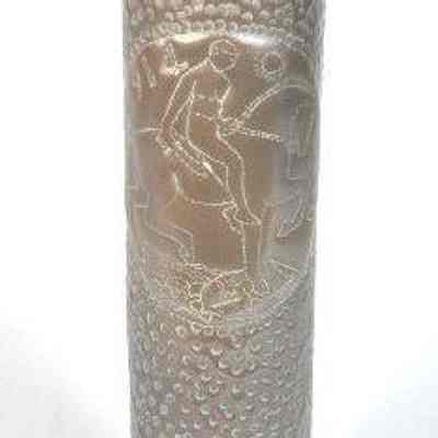 Shell casing with hammer and punch designs