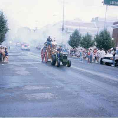 Bicentennial Parade in Charles Town