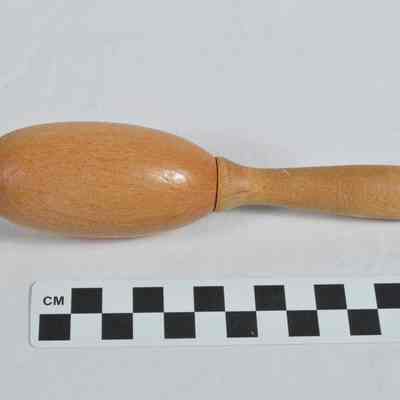 Wooden darning egg