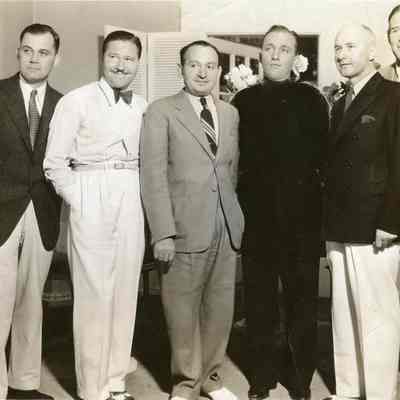 Perry, Oakie, Bing Crosby, Yowell, and Randolph Scott