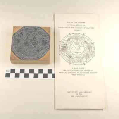 Metal cast or stamp of insignia