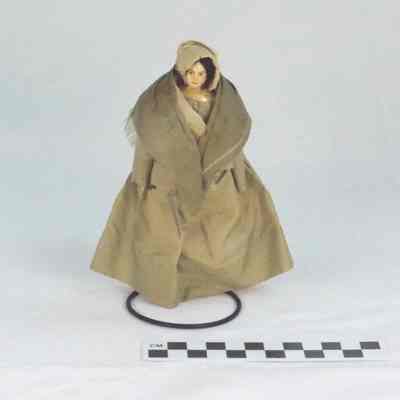 "Quaker Lady" doll with papier-mache head