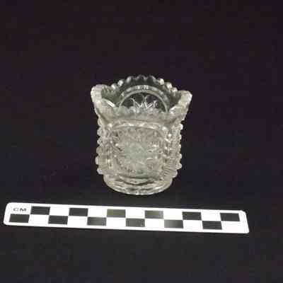 Clear glass bowl with no lid made for child's play