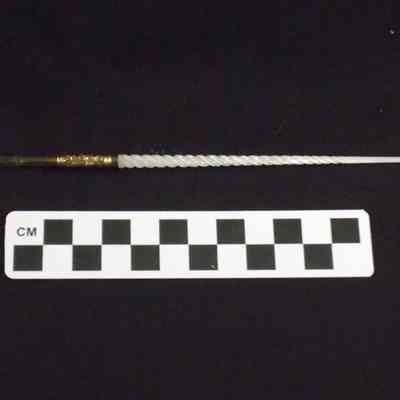 Mother of pearl pen with gold nib