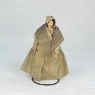 "Quaker Lady" doll with papier-mache head
