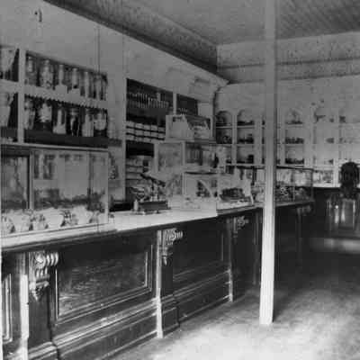 Gustav Brown's Confectionary