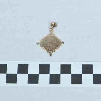 Daisie Hooff pendant
