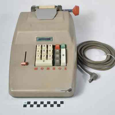 Adding machine