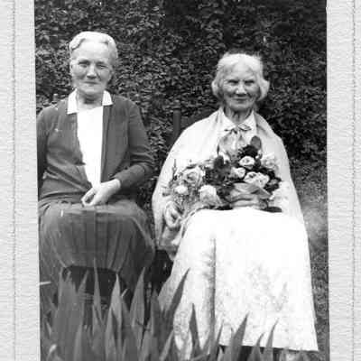 Louise Brackett's 90th birthday celebration, June 10, 1932