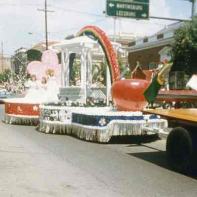 Bicentennial Parade in Charles Town