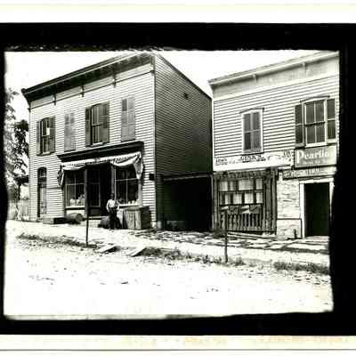 McCormicks Antiques, Harpers Ferry