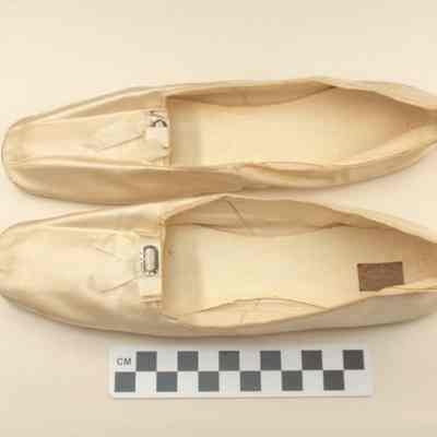 Silk satin ballroom dancing slippers