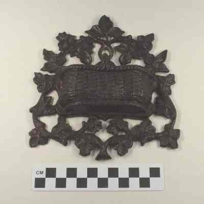 Cast iron hanging match safe