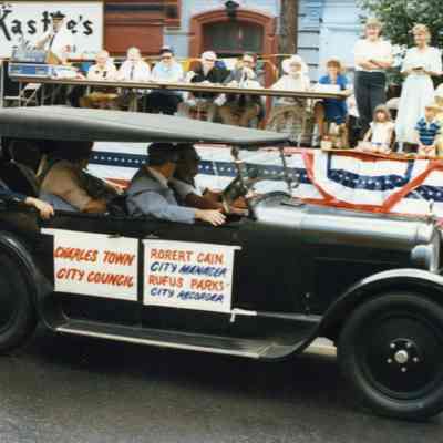 Bicentennial Parade in Charles Town