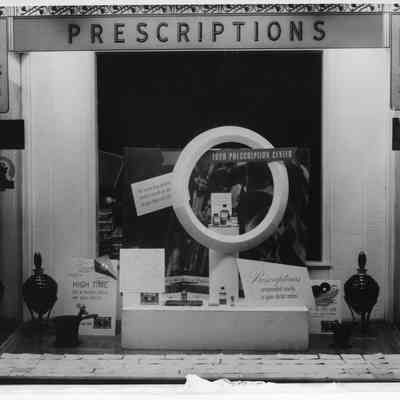 Nichols & Stuck Drug Store, IMG3450-5