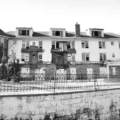 Hilltop House Hotel
