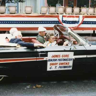 Bicentennial Parade in Charles Town