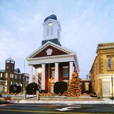 Jefferson County Court House at Christmas