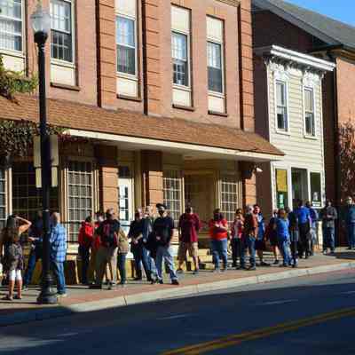 Early voting at Jefferson County Courthouse