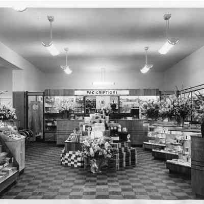 Nichols & Stuck Drug Store, grand opening, IMG3450-11