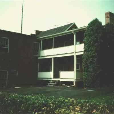 D. S. Hughes manufacturer of fine cigars on W. Washington St.