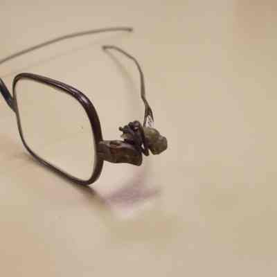 Wire rimmed eyeglasses