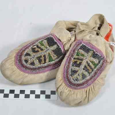 Red Men leather moccasins