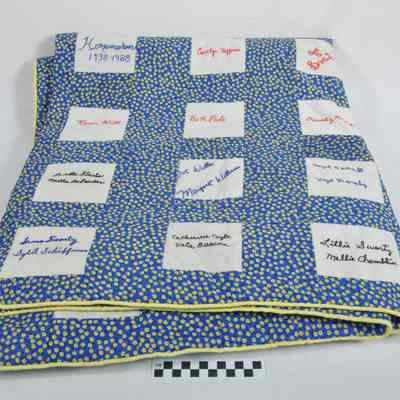 Signature quilt