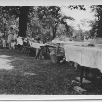 picnic at home of Jessie Gray, Halltown, WV - 1926 or 1927