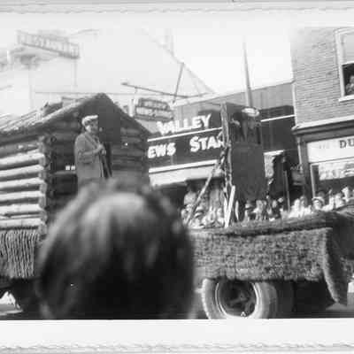 Apple Blossom - 1952