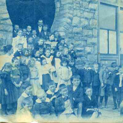 Charles Town Graded School children, 1900