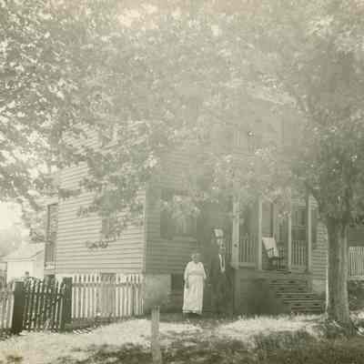 Garney house c. 1918