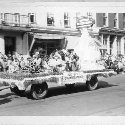 Apple Blossom - 1952