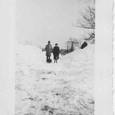 Paul & Dice Milton - Feb. or March, 1947 blizzard