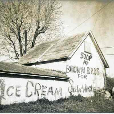 Ad for Brown's Ice Cream Shop
