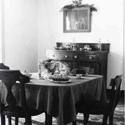 Dining room in the Harper House
