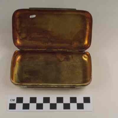 Gold-washed silver soap dish