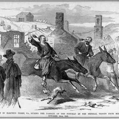 A street in Harper's Ferry, VA., during the passage of the Potomac by the F: Origformat: Other
