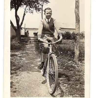 Skeeter Welsh on bicycle, undated: IMG2025.026.001 (26)
