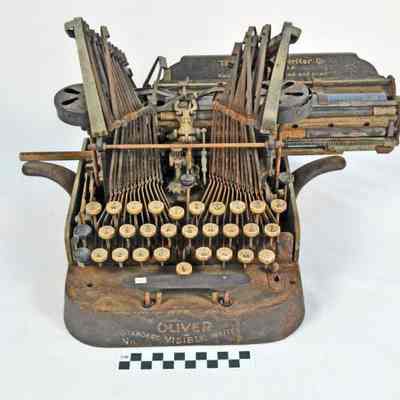 Oliver typewriter