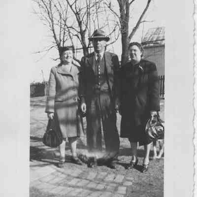 Clara Leslie, James Milton, & Katie Leslie, at Milton home - c1940